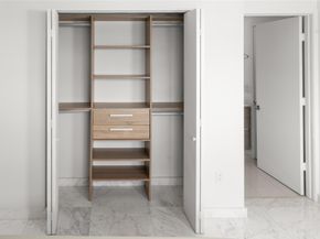 460 NE 28th St 3407, Miami FL 33137