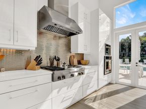 13870 Parc Drive, Palm Beach Gardens FL 33410