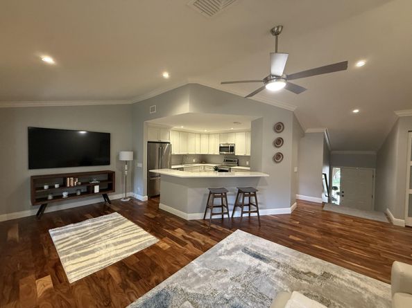 5560 Coach House Cir C, Boca Raton FL 33486