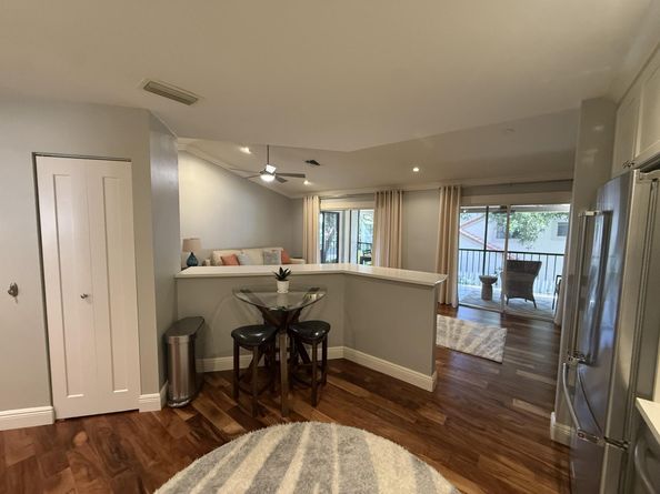 5560 Coach House Cir C, Boca Raton FL 33486