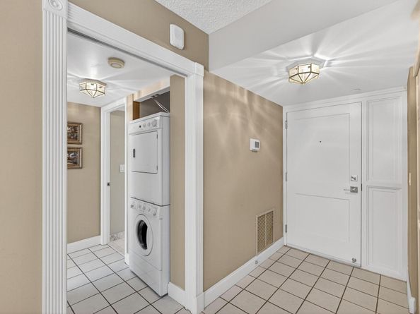 3400 N Ocean Drive 1706, Singer Island FL 33404