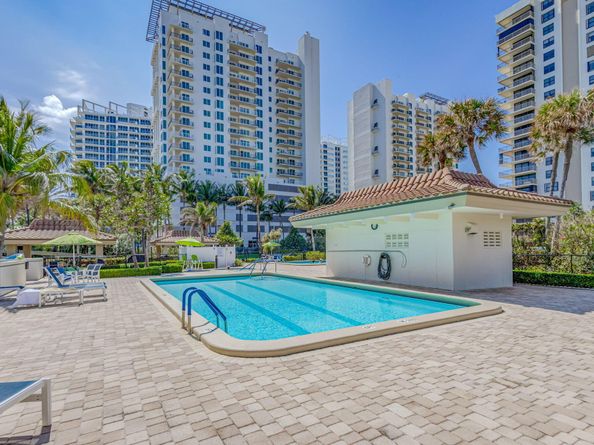 3400 N Ocean Drive 1706, Singer Island FL 33404