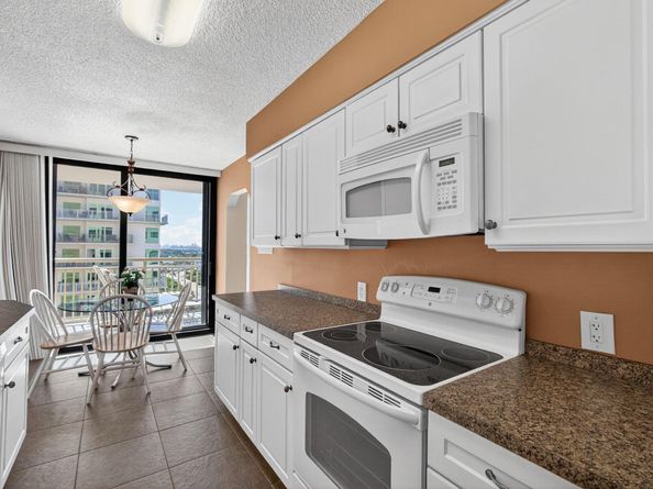 3400 N Ocean Drive 1706, Singer Island FL 33404