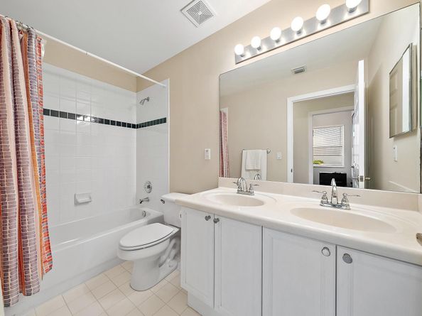 6206 Indian Forest Circle, Lake Worth FL 33463