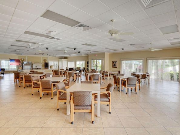 1411 SW 27th Avenue 201, Delray Beach FL 33445