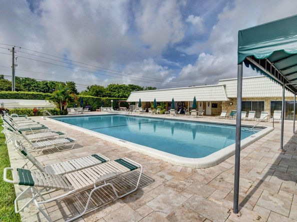 1411 SW 27th Avenue 201, Delray Beach FL 33445