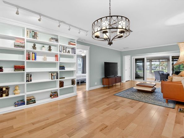 1411 SW 27th Avenue 201, Delray Beach FL 33445