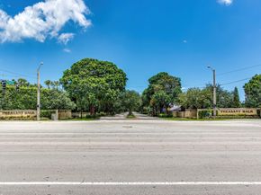 17294 Lake Park Road, Boca Raton FL 33487
