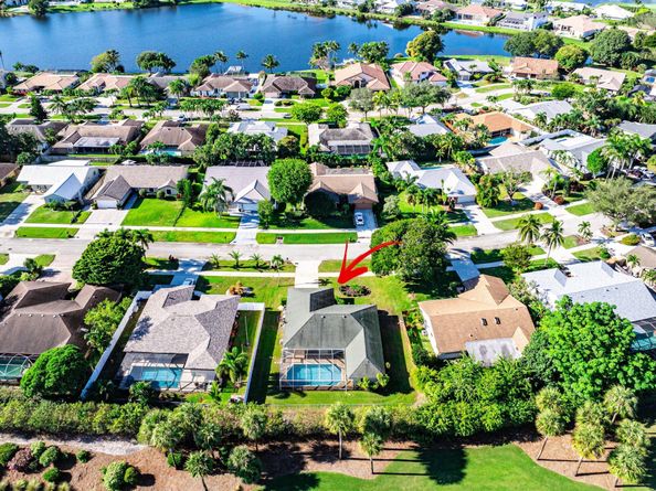 17294 Lake Park Road, Boca Raton FL 33487