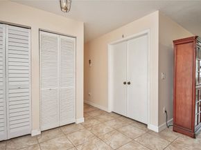 381 Ottawa Ct, Royal Palm Beach FL 33411