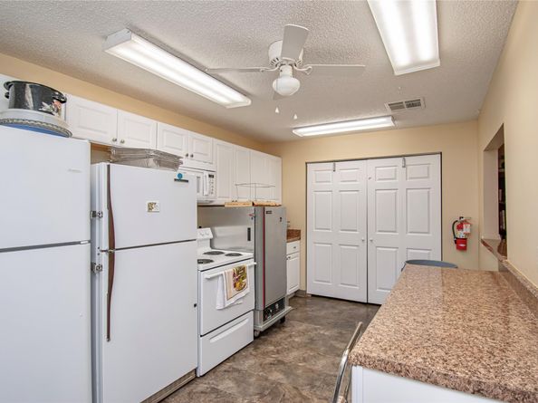 381 Ottawa Ct, Royal Palm Beach FL 33411