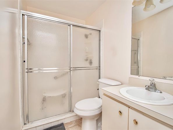 381 Ottawa Ct, Royal Palm Beach FL 33411