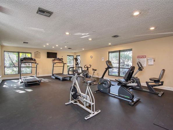 381 Ottawa Ct, Royal Palm Beach FL 33411