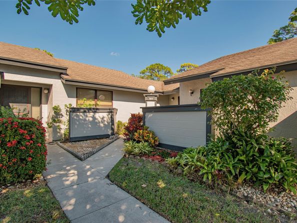 381 Ottawa Ct, Royal Palm Beach FL 33411