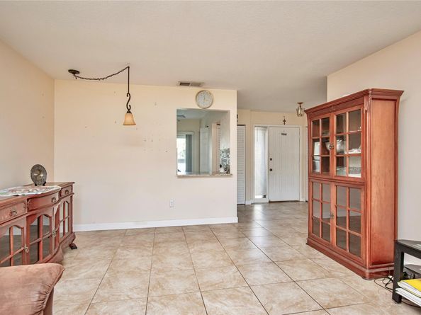 381 Ottawa Ct, Royal Palm Beach FL 33411