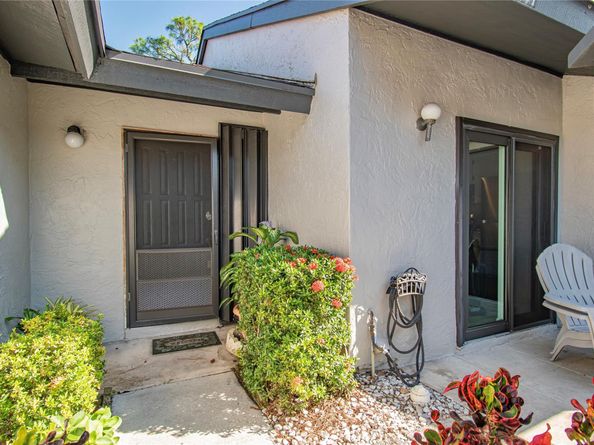 381 Ottawa Ct, Royal Palm Beach FL 33411