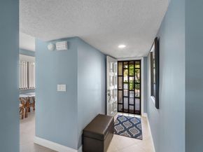 5533 Fairway Park Drive 204, Boynton Beach FL 33437
