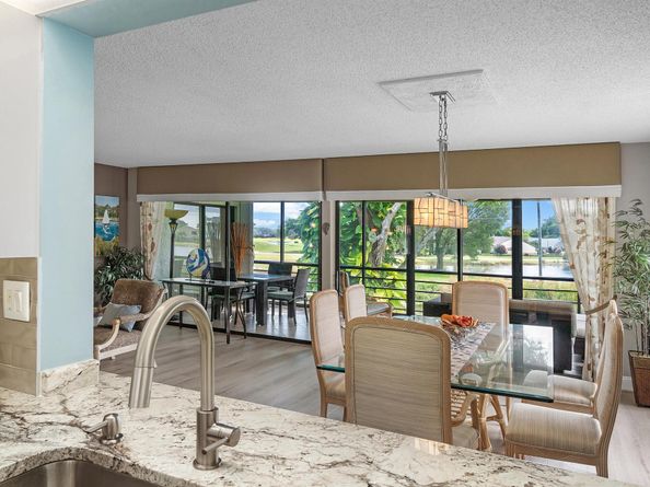 5533 Fairway Park Drive 204, Boynton Beach FL 33437