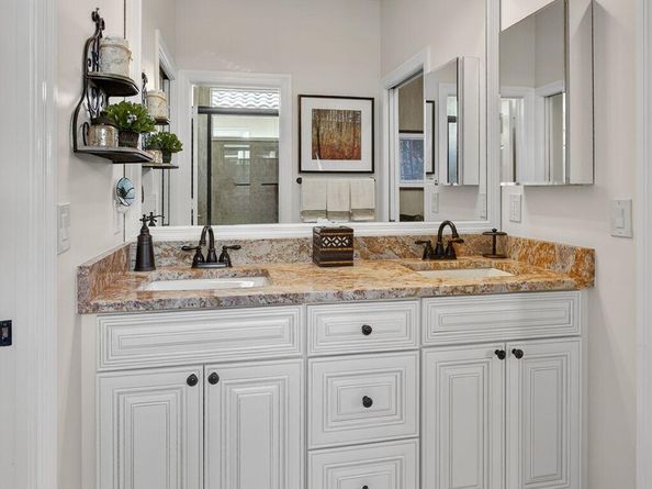 42 Cayman Place, Palm Beach Gardens FL 33418