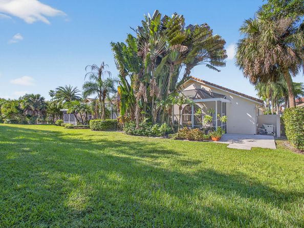 42 Cayman Place, Palm Beach Gardens FL 33418