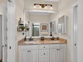 42 Cayman Place, Palm Beach Gardens FL 33418