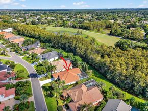 42 Cayman Place, Palm Beach Gardens FL 33418