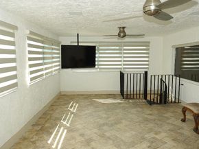 16352 SW 14th St, Pembroke Pines FL 33027