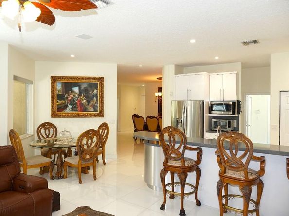 16352 SW 14th St, Pembroke Pines FL 33027