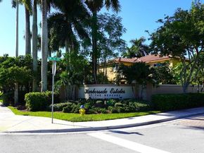 16352 SW 14th St, Pembroke Pines FL 33027