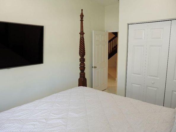 16352 SW 14th St, Pembroke Pines FL 33027