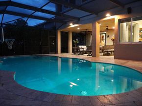 16352 SW 14th St, Pembroke Pines FL 33027