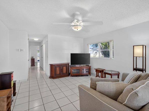 3411 Americo Drive, West Palm Beach FL 33417
