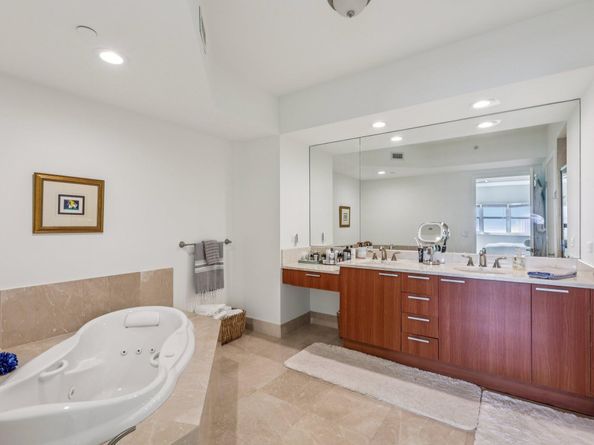 2640 Lake Shore Drive 2008, Riviera Beach FL 33404