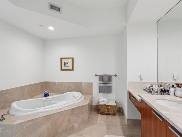 2640 Lake Shore Drive 2008, Riviera Beach FL 33404