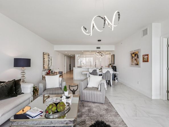 2640 Lake Shore Drive 2008, Riviera Beach FL 33404