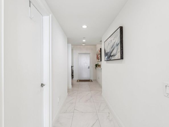 2640 Lake Shore Drive 2008, Riviera Beach FL 33404