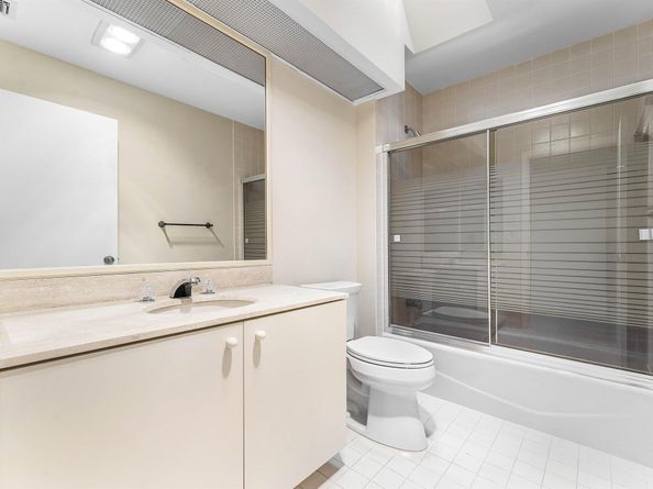 30 Hampshire Lane, Boynton Beach FL 33436