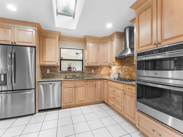 30 Hampshire Lane, Boynton Beach FL 33436