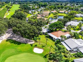 30 Hampshire Lane, Boynton Beach FL 33436