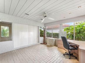 30 Hampshire Lane, Boynton Beach FL 33436