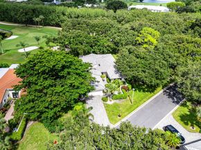 30 Hampshire Lane, Boynton Beach FL 33436