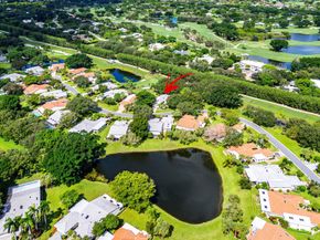 30 Hampshire Lane, Boynton Beach FL 33436