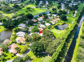 30 Hampshire Lane, Boynton Beach FL 33436