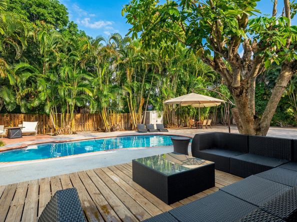 7306 Clarke Road, Lake Clarke Shores FL 33406