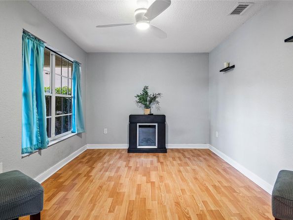 7665 NW 61st Ter, Parkland FL 33067