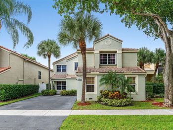 7665 NW 61st Ter