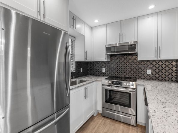 184 Oakridge L 184, Deerfield Beach FL 33442