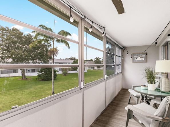 184 Oakridge L 184, Deerfield Beach FL 33442