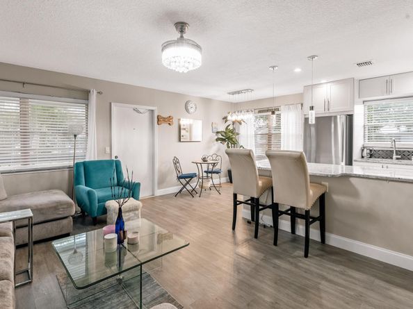 184 Oakridge L 184, Deerfield Beach FL 33442