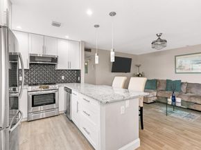 184 Oakridge L 184, Deerfield Beach FL 33442